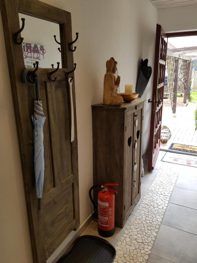 Gäste Apartement Casa Luber Thalmassing  Bagian luar foto